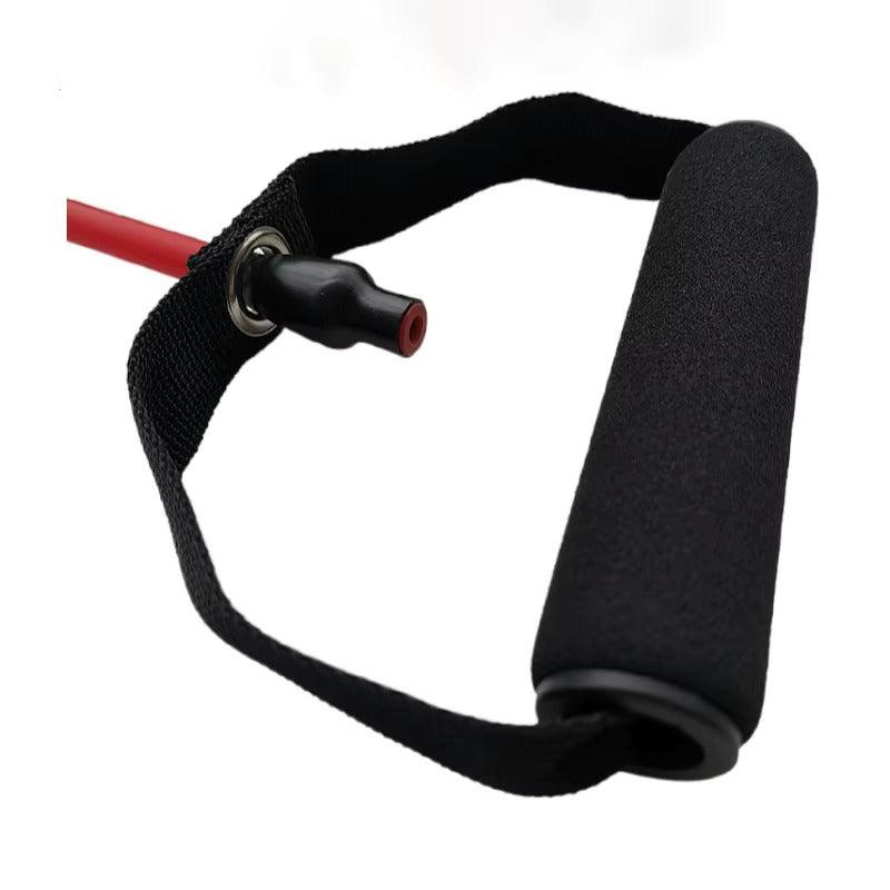 Gros plan sur une poignée ergonomique pour élastiques de musculation – grip antidérapant pour un entraînement confortable et sécurisé.